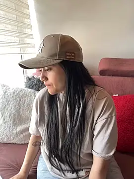 Veronica Wins  online show from 02.17.26