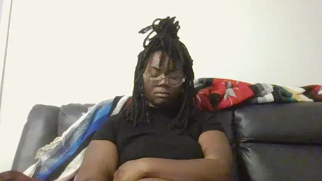 Snapshot of Kokohayes chatting on 02.17.26 Kokohayes online show from 02.17.26