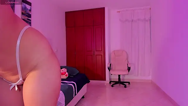 rosse taylorx1 online show from 02.28.26