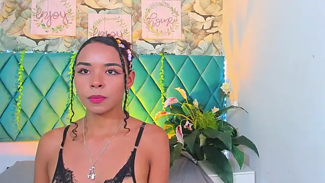 AlexiiaBrown online show from 05.19.26