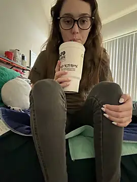 julia4thewin online show from 03.04.26