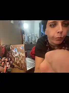 Snapshot of MegaTinyyy chatting on 05.24.26 MegaTinyyy online show from 05.24.26