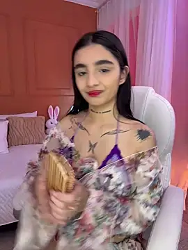 Snapshot of Abriil_cutee chatting on 05.20.26 Abriil cutee online show from 05.20.26