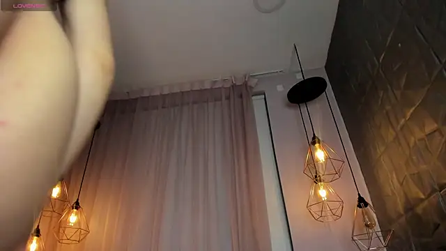 lizz lunna online show from 01.15.26