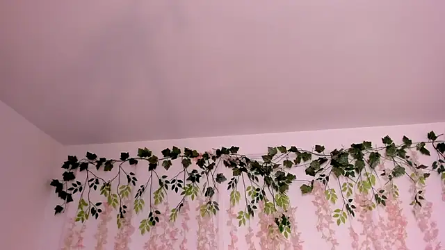 lizz lunna online show from 03.14.26