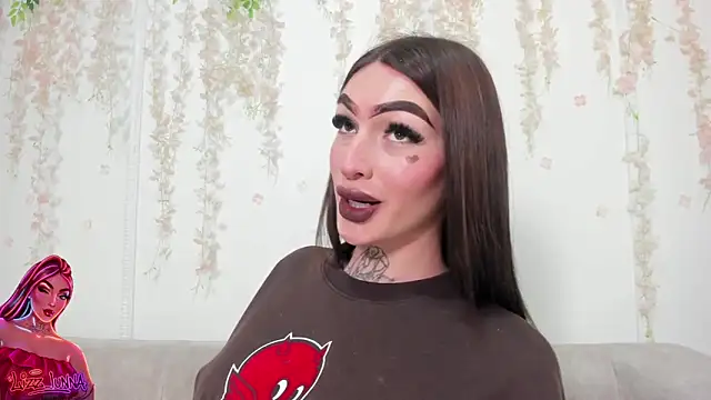 lizz lunna online show from 04.06.26