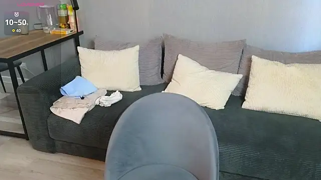 KitKatie online show from 03.26.26