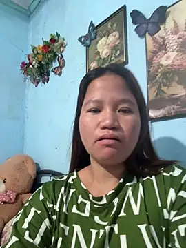 Snapshot of Hottie_Pussy chatting on 02.22.26 Hottie Pussy online show from 02.22.26