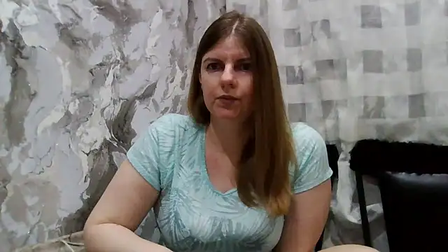 Snapshot of DarkRose0104 chatting on 02.19.26 DarkRose0104 online show from 02.19.26