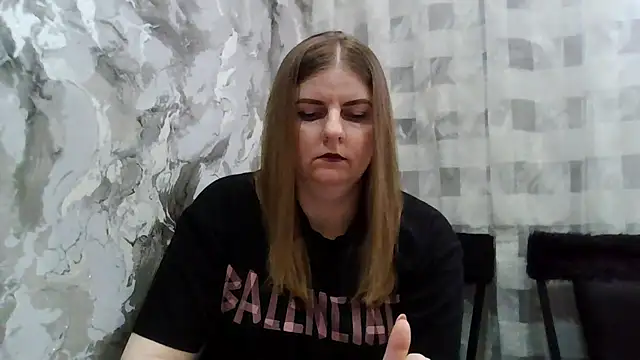 DarkRose0104 online show from 04.01.26