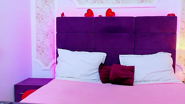 EvelinHill online show from 02.19.26