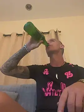 sexytony82 online show from 02.02.26