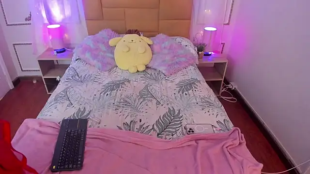 Snapshot of Jenifer_James chatting on 02.24.26 Jenifer James online show from 02.24.26