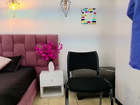 Oswalldo   online show from 03.30.26