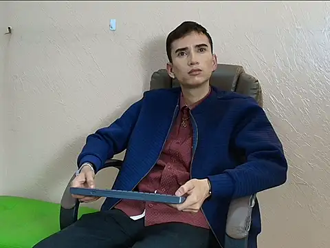 Iam Smith  online show from 03.01.26