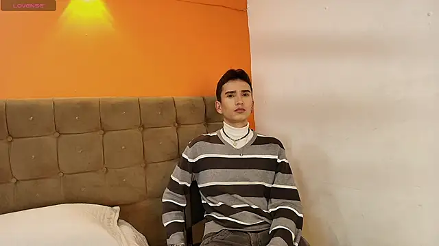 Iam Smith  online show from 03.03.26