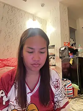 Snapshot of Ponthip chatting on 07.18.26 Ponthip online show from 07.18.26
