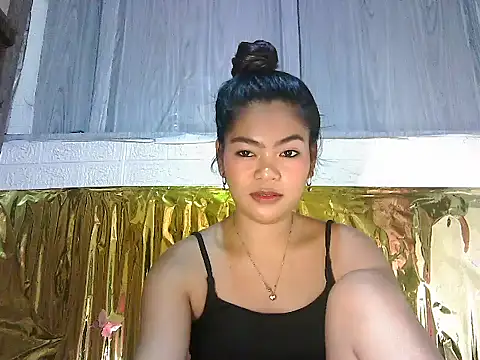 Snapshot of Sexyhotjove chatting on 05.28.26 Sexyhotjove online show from 05.28.26