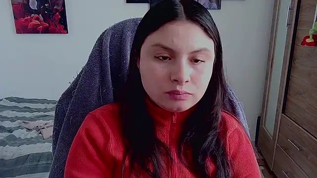 yessica gomez01 online show from 04.15.26