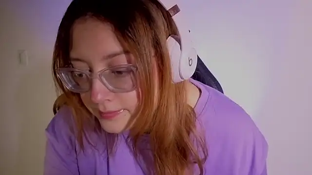 Mia Franklyn online show from 04.24.26