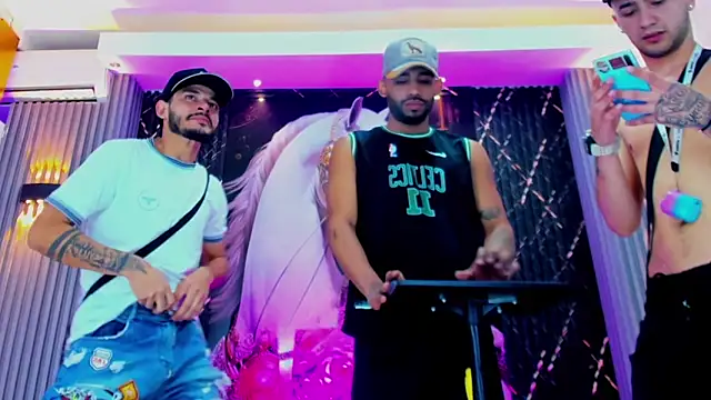 The Gods In Diamonds online show from 01.11.26