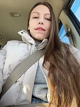 Snapshot of LeiaMood chatting on 02.19.26 LeiaMood online show from 02.19.26