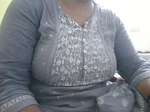 Snapshot of mohini_bhabhi chatting on 05.21.26 mohini bhabhi online show from 05.21.26