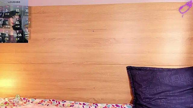 lilith petit  online show from 02.04.26