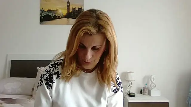Snapshot of Clara1986 chatting on 04.30.26 Clara1986 online show from 04.30.26