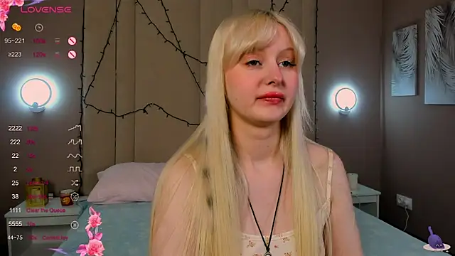 AdeleSilvy online show from 03.31.26