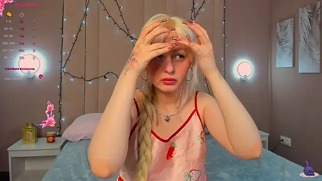 AdeleSilvy online show from 04.03.26