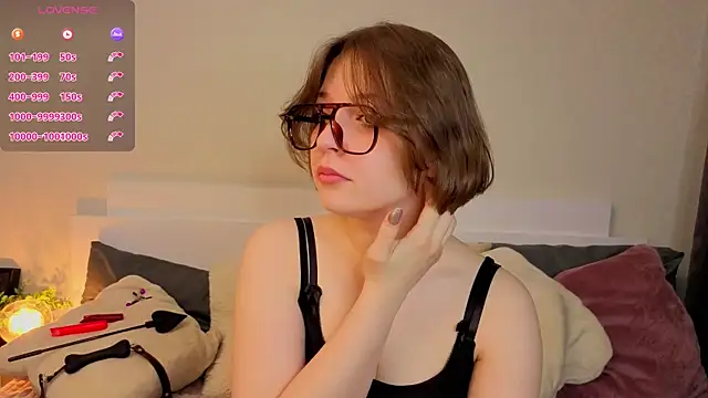 Next2Marie online show from 03.13.26