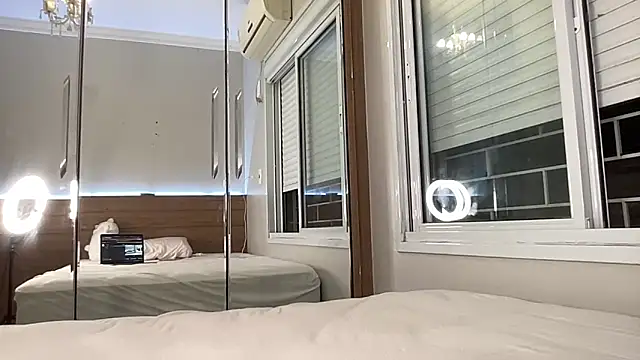 Elisakim online show from 02.23.26