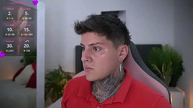 Snapshot of goldenatlasX chatting on 02.06.26 goldenatlasX online show from 02.06.26