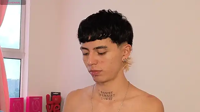 Maiky Cooper01 online show from 03.22.26