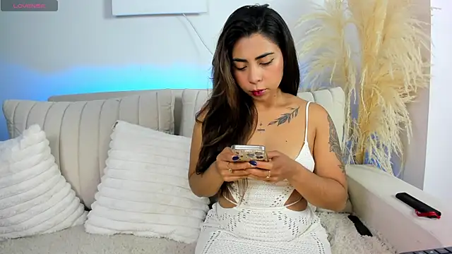  Sweet ary online show from 04.18.26