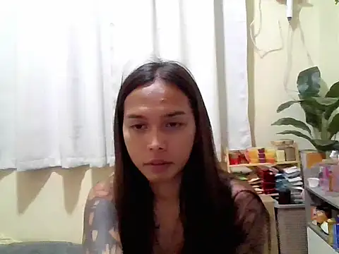LOVELYMAYUMIE online show from 06.10.26