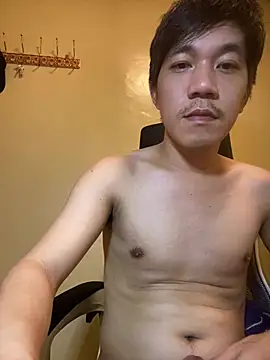 Snapshot of asian_guy67 chatting on 05.24.26 asian guy67 online show from 05.24.26