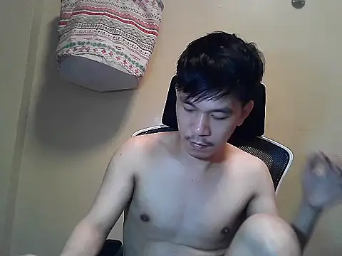 Snapshot of asian_guy67 chatting on 06.16.26 asian guy67 online show from 06.16.26