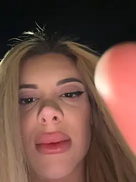 AlyssaFoxx  online show from 04.22.26