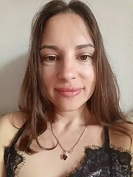 She-Moon online show from 06.04.26