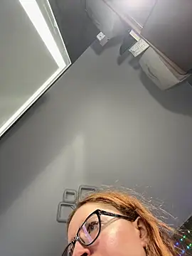 coy girl  online show from 03.12.26