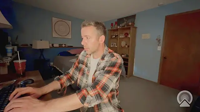 chrisw8140 online show from 06.27.26