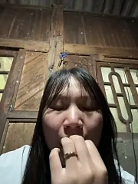 Charlotte-ee online show from 03.06.26