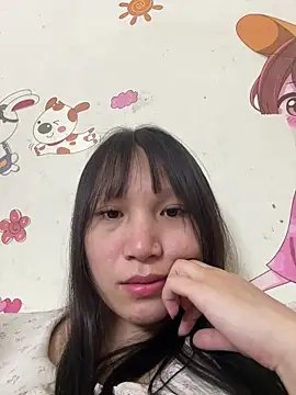 Charlotte-ee online show from 03.12.26