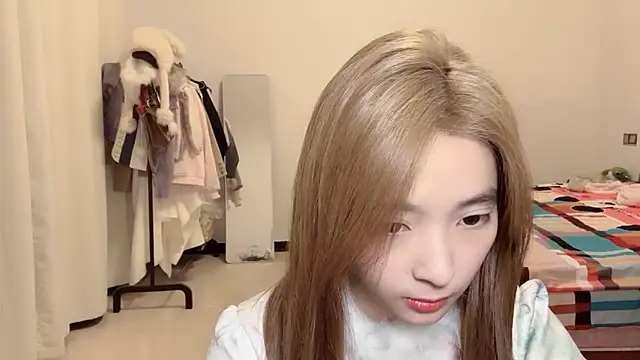 Snapshot of 1X-NanNan chatting on 02.13.26 1X-NanNan online show from 02.13.26