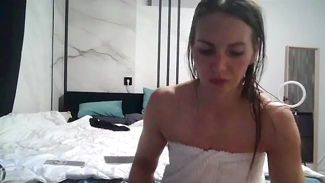Valyssa online show from 07.06.26