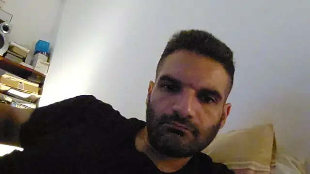Snapshot of marios87xxl chatting on 05.16.26 marios87xxl online show from 05.16.26