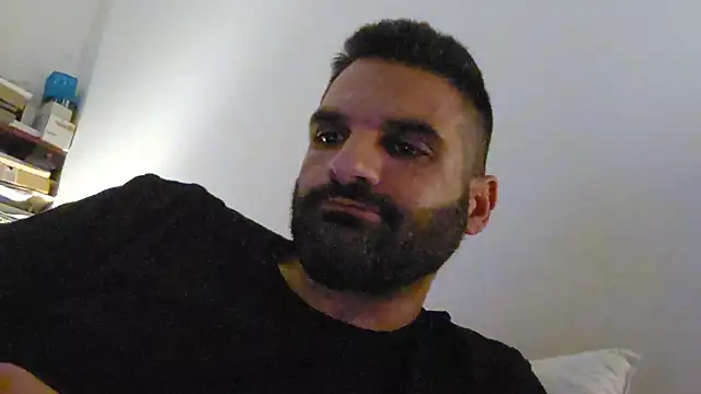 Snapshot of marios87xxl chatting on 06.03.26 marios87xxl online show from 06.03.26