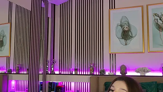 EmilyWess online show from 02.09.26